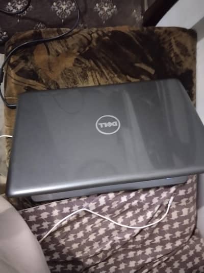 inter core i7 7th Gen good condition dell laptop