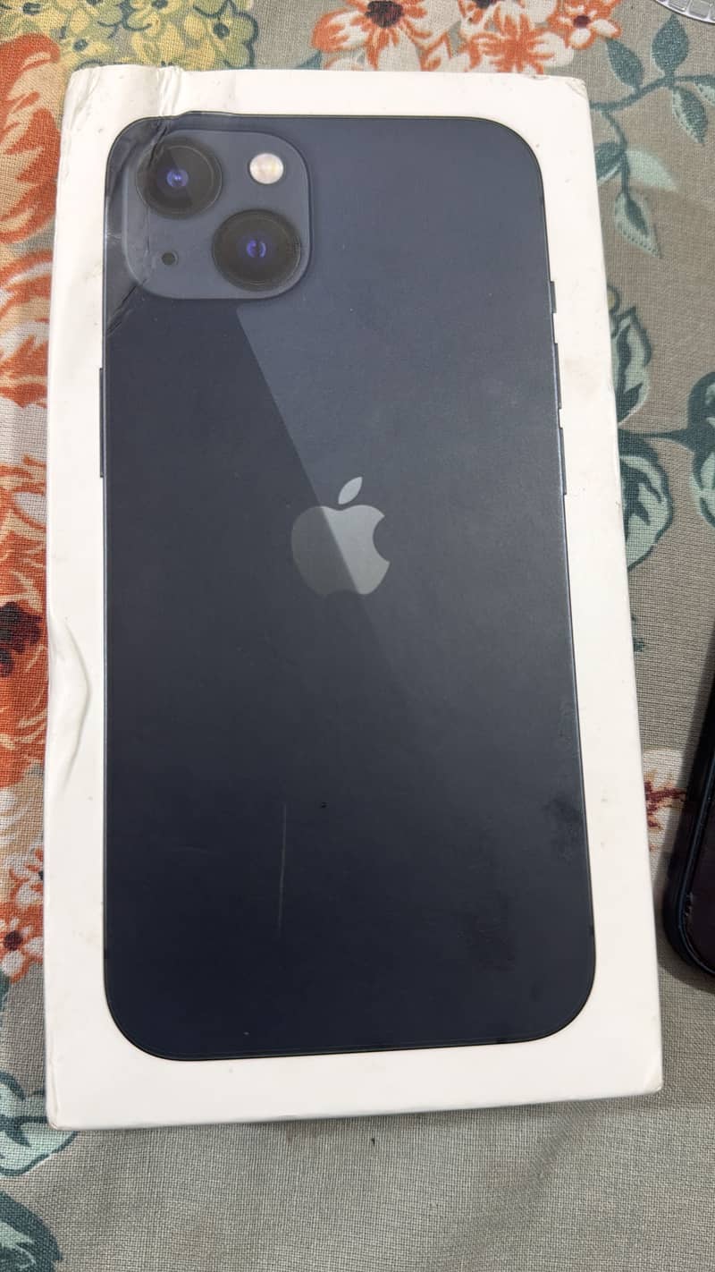 Apple iPhone 13 1