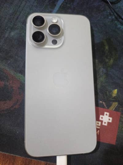Apple iPhone 15 Pro Max jv