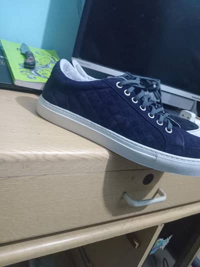 NAVY BLUE SUEDE SNEAKERS | SIZE-9  EU 43 | FRESH PAIR