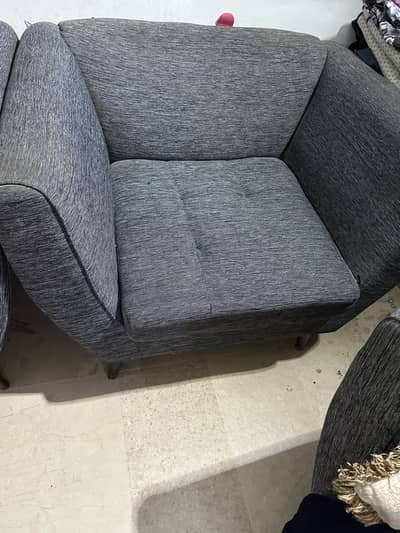 4 seater sofa in good condition