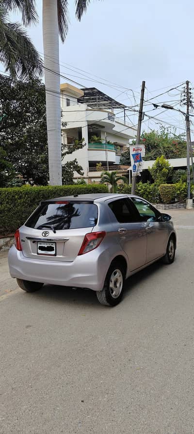 Toyota Vitz 2011