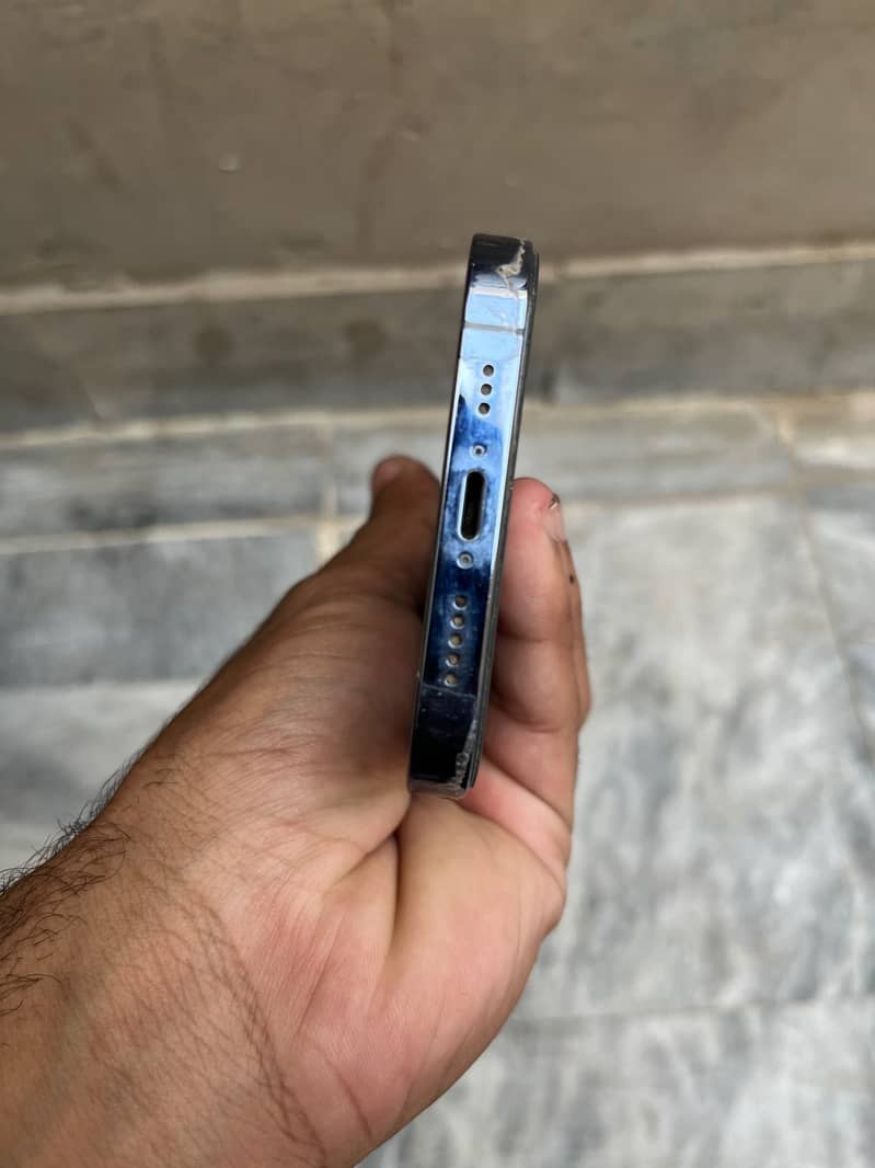 Apple iPhone 13 Pro 5