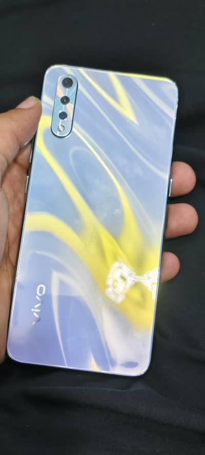 Vivo S1