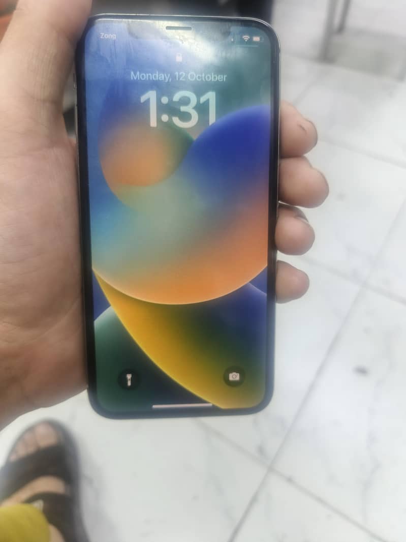 Apple iPhone X 1
