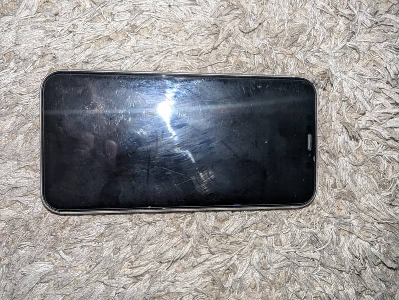 IPHONE11 7