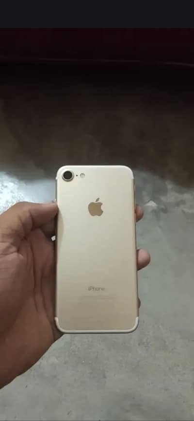 Apple iPhone 7 PTA approved  /wathsap 03289923576
