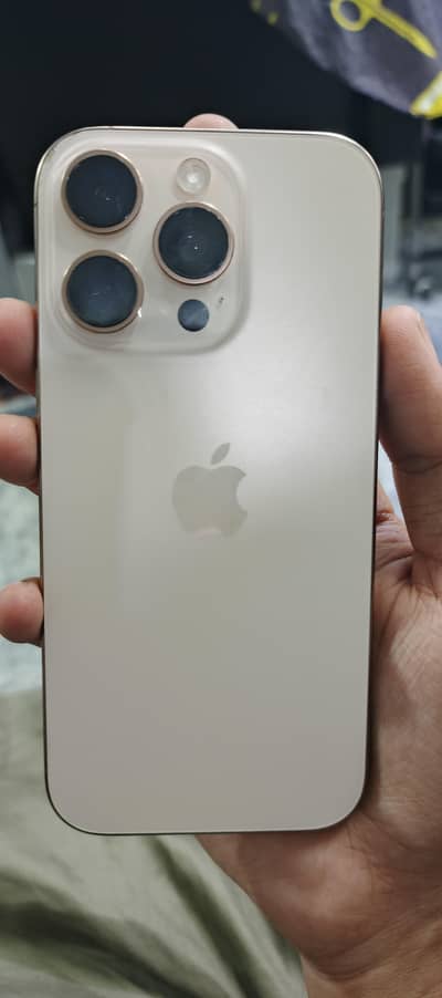 Apple iPhone 16 Pro