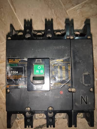 three phase breaker ok