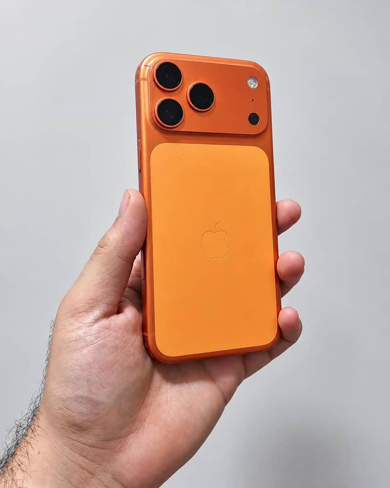 Apple iPhone 17 Pro Max 0