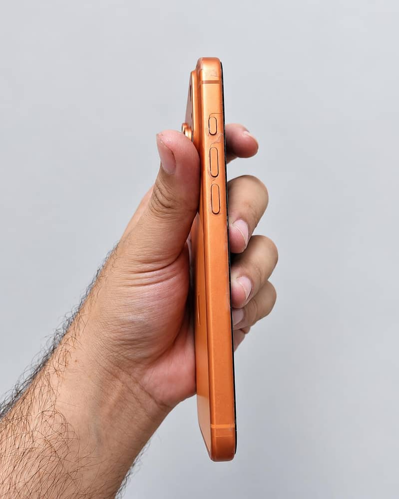 Apple iPhone 17 Pro Max 1