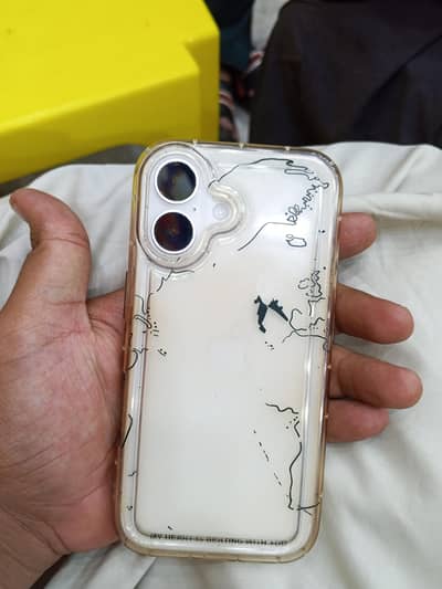 Apple iPhone 16