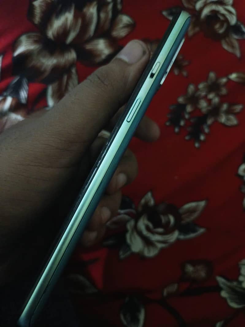 One Plus 8T 2