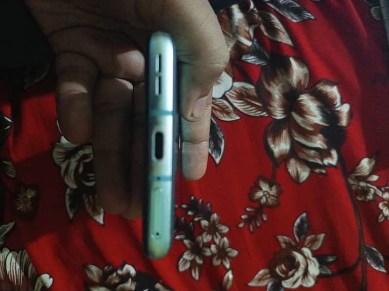 One Plus 8T 3