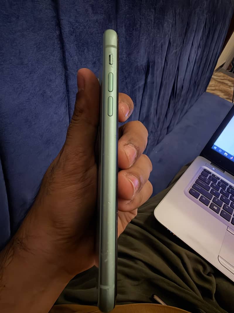 Apple iPhone 11 1