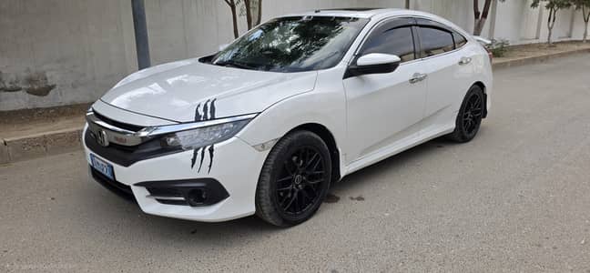 Honda Civic Oriel 2019