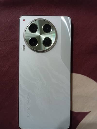 Tecno CAMON 30 Premier