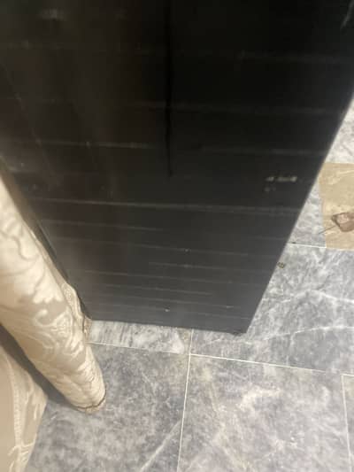 BEHRIINGER  TRUTH B2092 Active Sub woofer