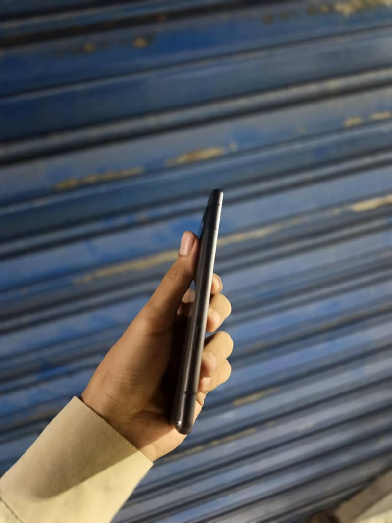 Google Pixel 7a 1