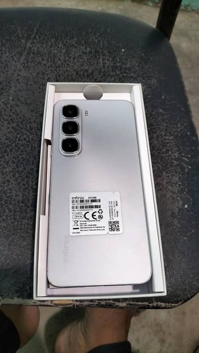 Infinix hot 60i 10/10