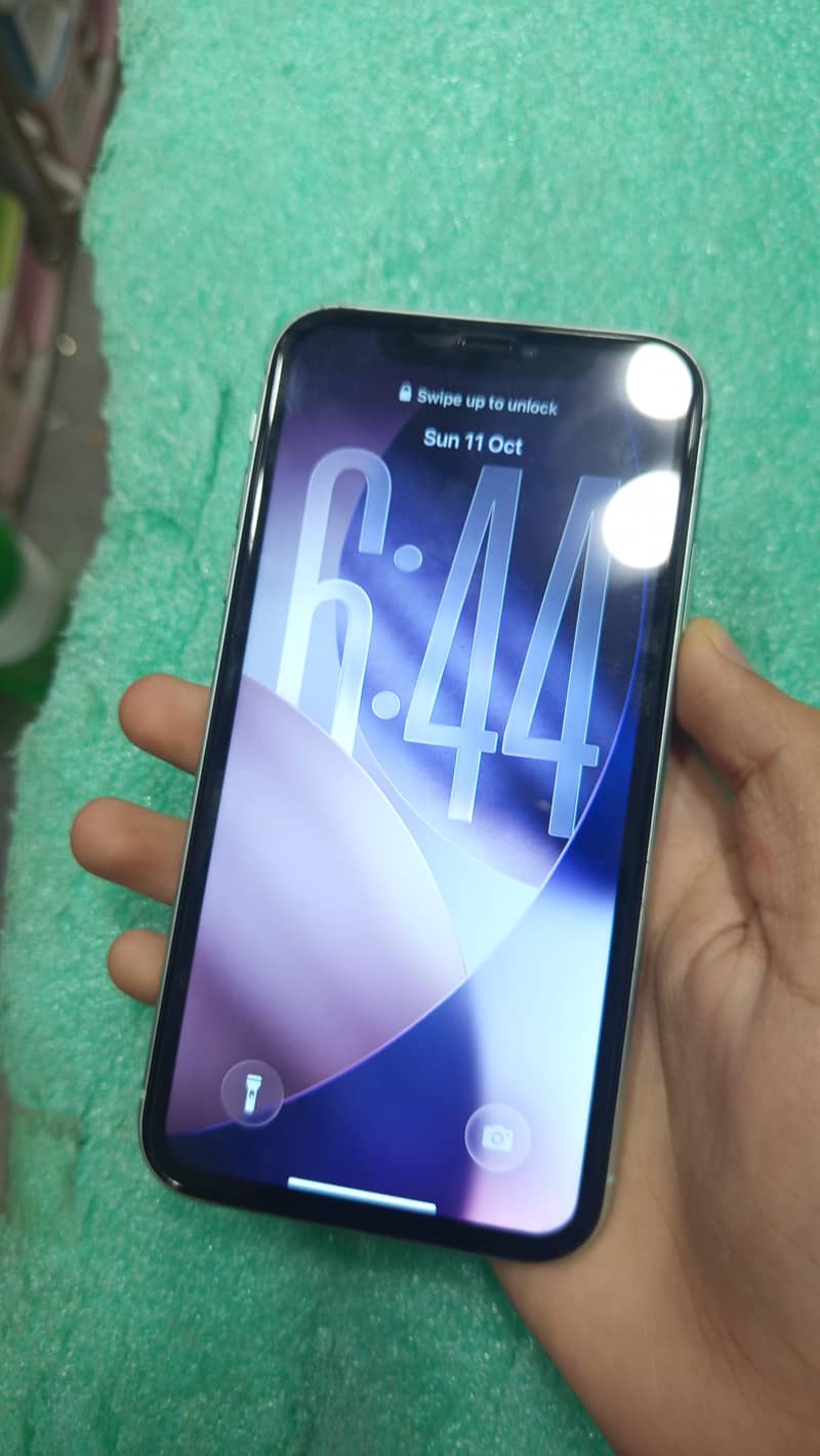 Apple iPhone 11 2