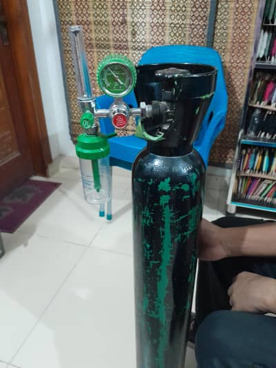 Oxygen Cylinder