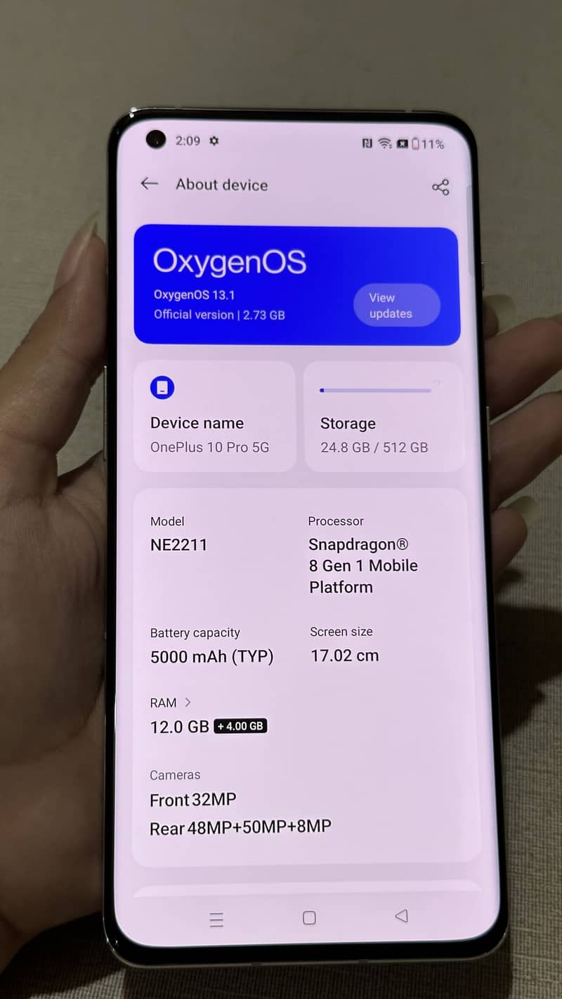 One Plus 10 Pro 6