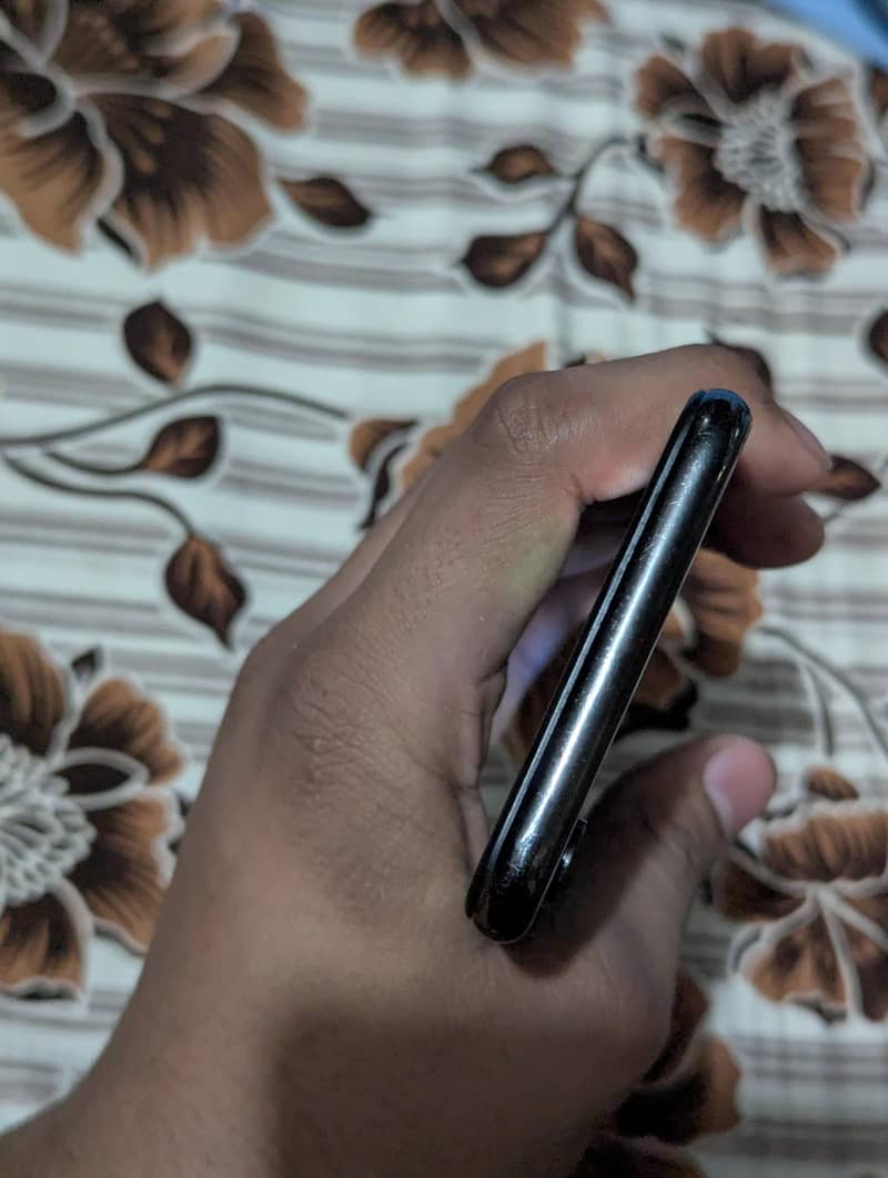 Apple iPhone X 2