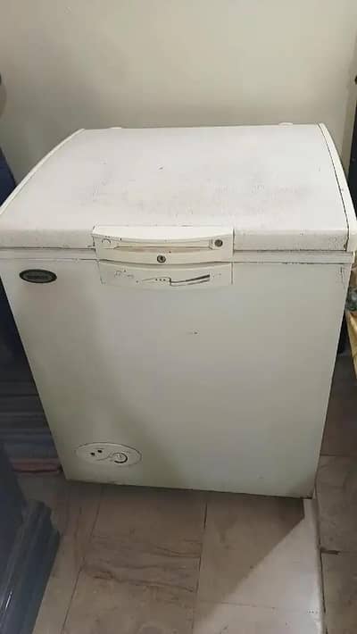 deep freezeer waves single door