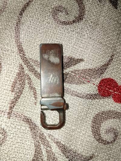 USB HP ORIGINAL 8GB FOR SALE