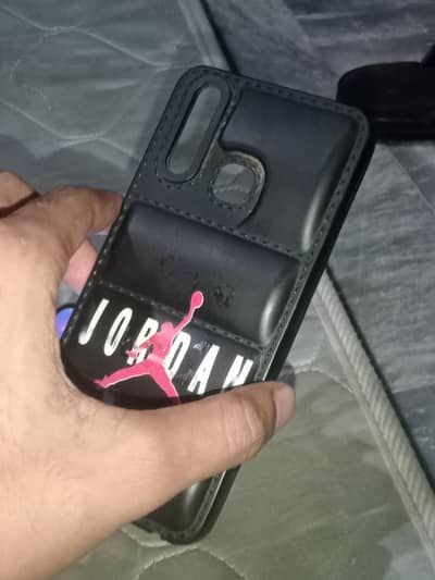 Vivo Y17