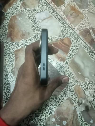 Redmi A5 black color 4/64GB complete Box charger orgnel urgent Sale