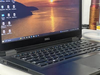 Dell latitude E5470 8Ram 256gb ssd