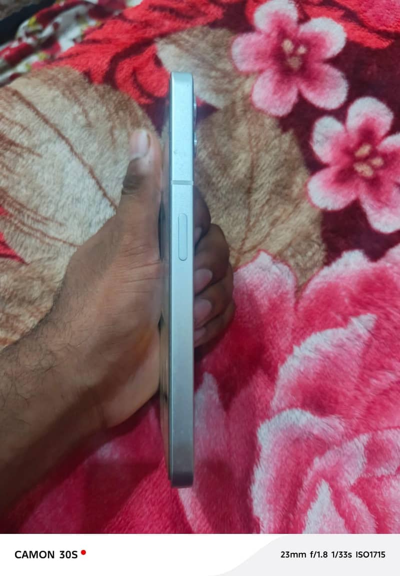 Nothing Phone 1 - Mobile Phones - 1120362360