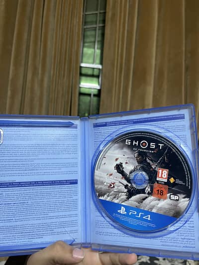 Ghost & The Last of us.