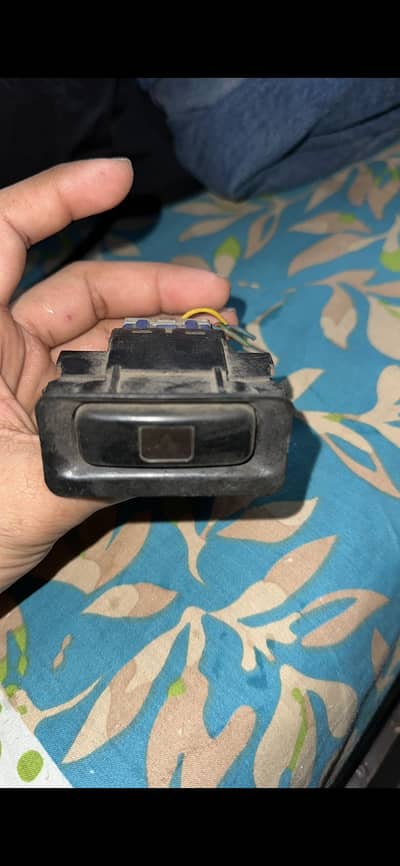 Civic 1992 - 1995 hazard indicator button switch