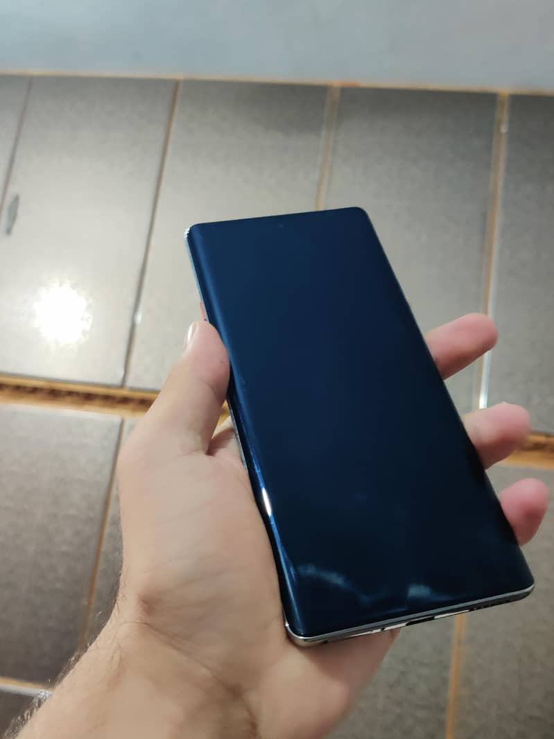 tecno camon 40 pro 3