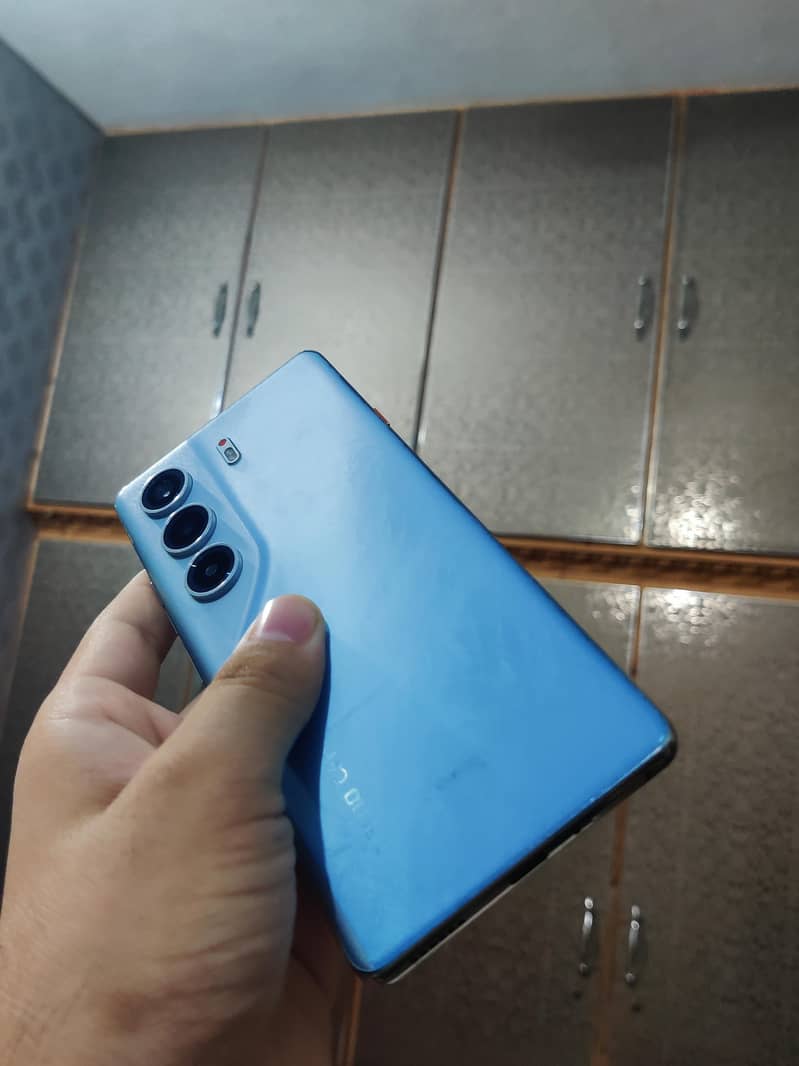 tecno camon 40 pro 8