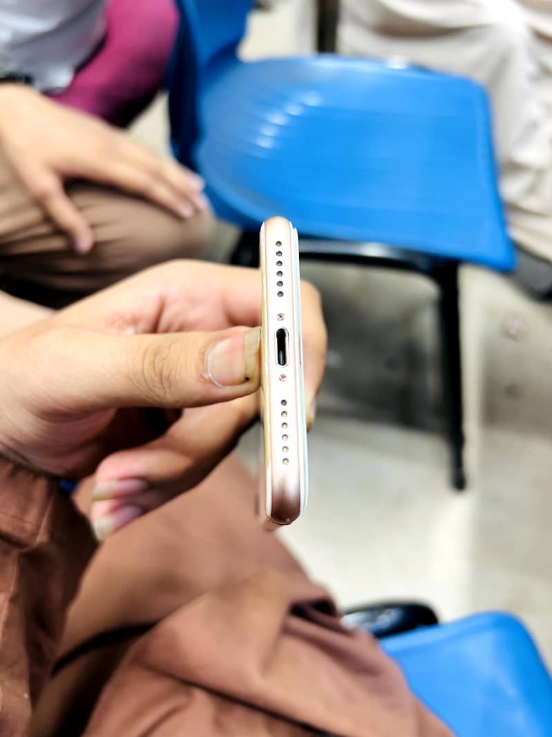 Apple iPhone 8 2