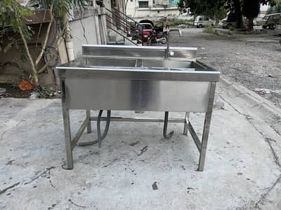 Dish washer 2 sinks