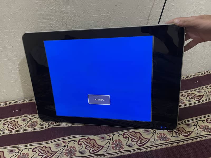 Lcd tv 3