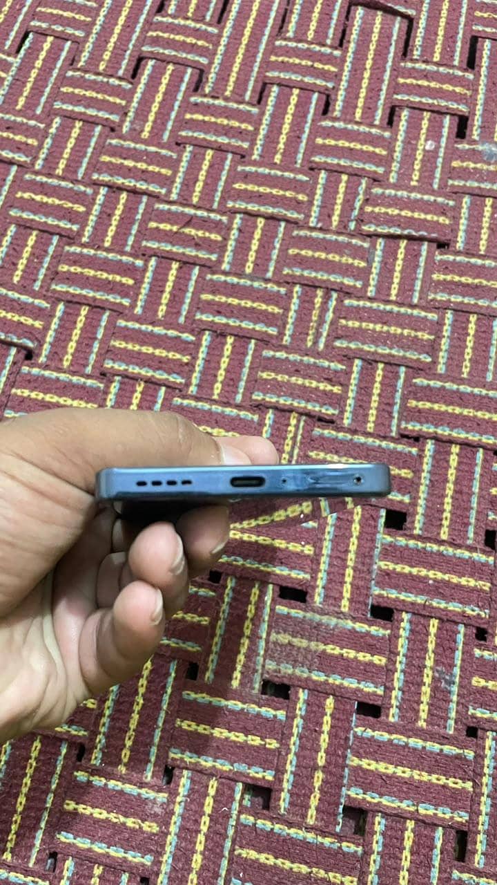 Infinix Note 40 4