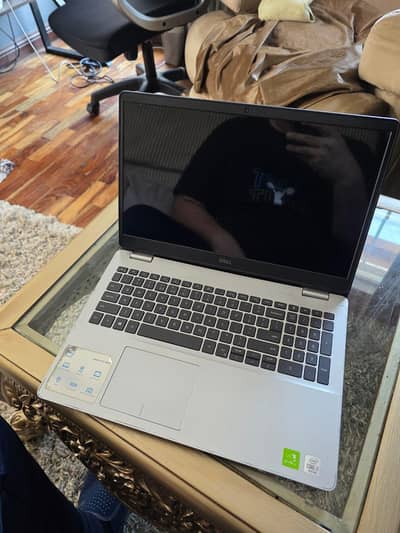 dell inspiron i7 10th 4gb card