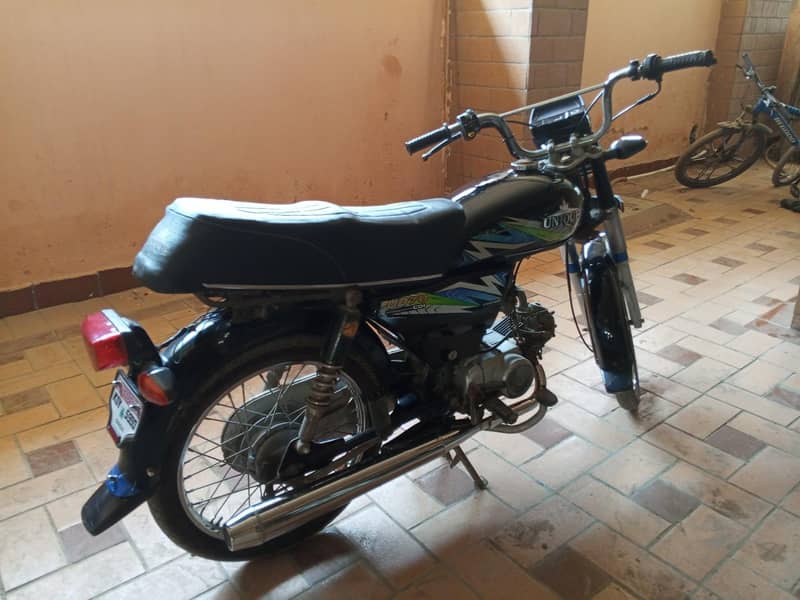 Unique UD70 1