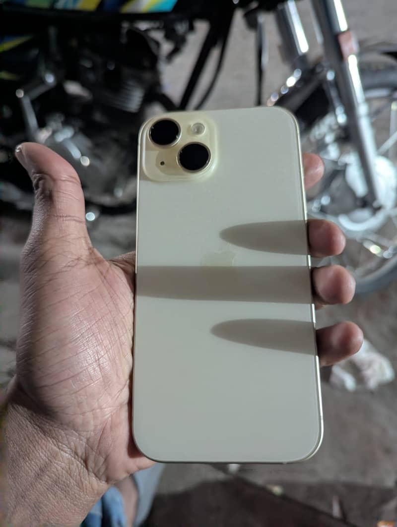 Apple iPhone 15 1