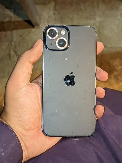 Apple iPhone 13