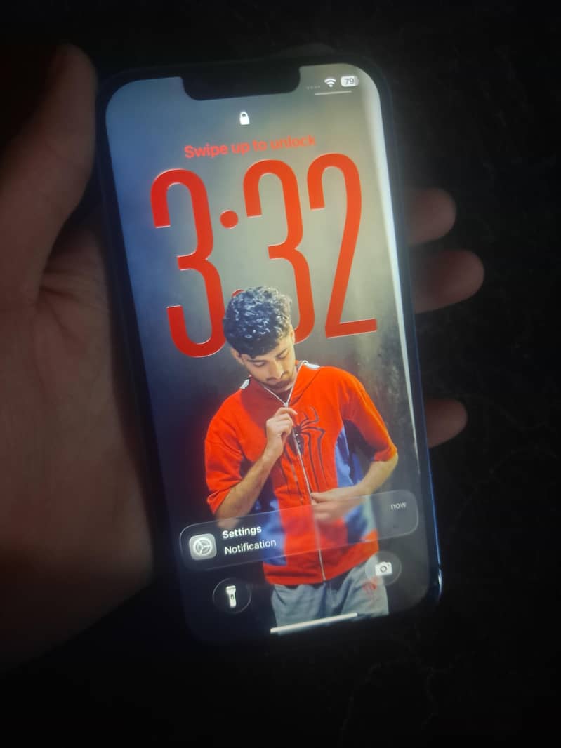 Apple iPhone 13 1