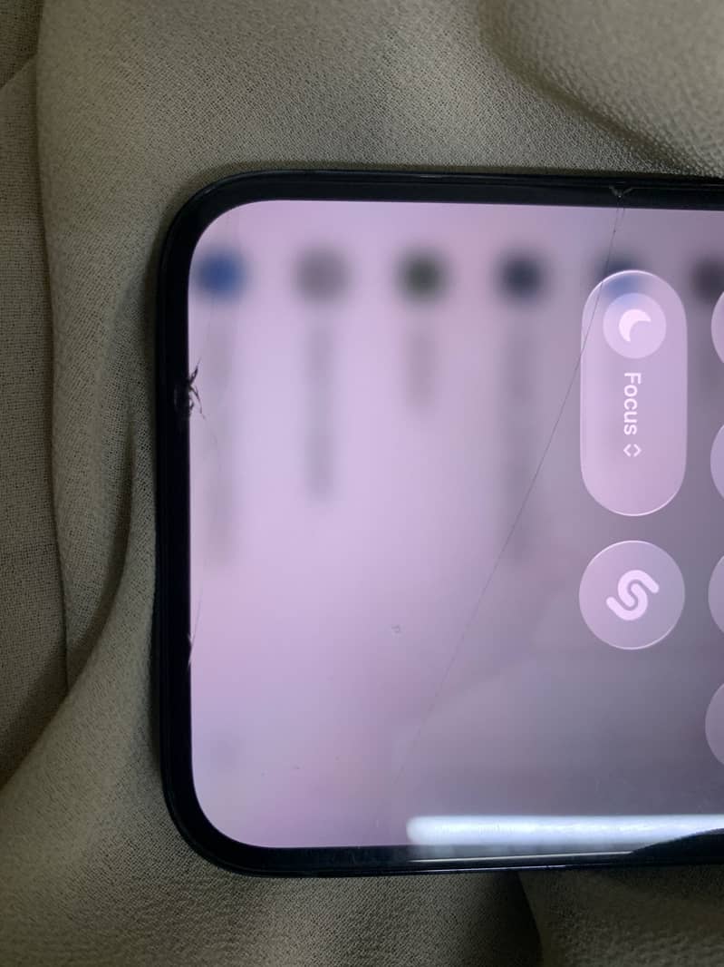 iPhone 13pro 1