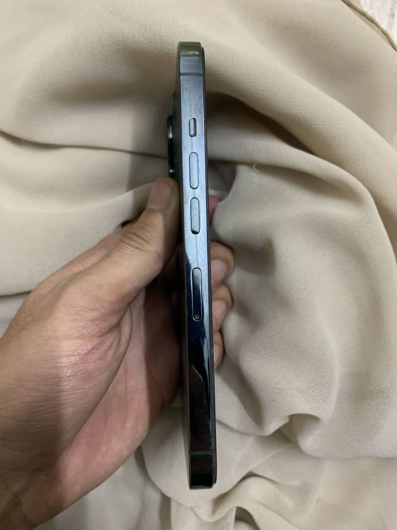 iPhone 13pro 5