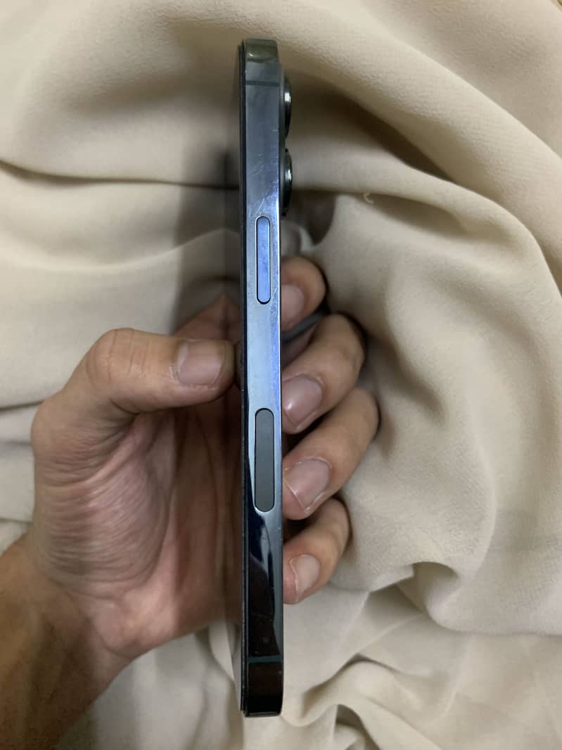iPhone 13pro 6